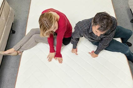 CHOOSING A NEW MATTRESS